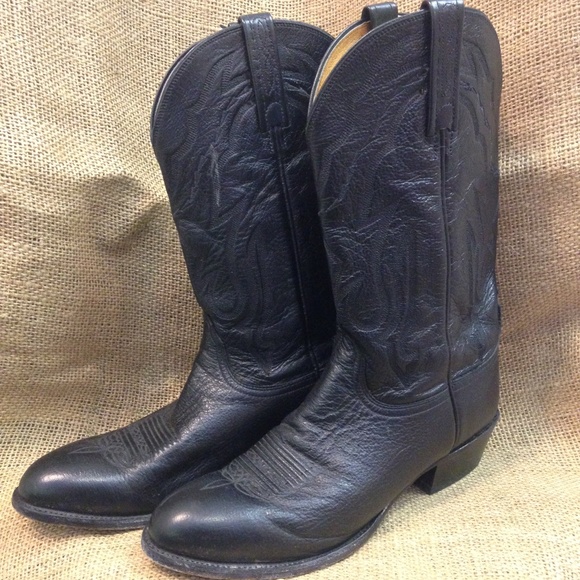 lucchese men's western boots